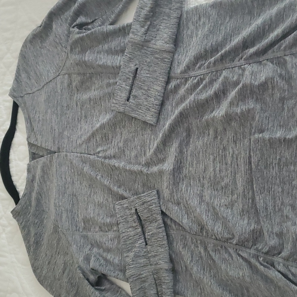 Athleta Pacifica contoured Heather top